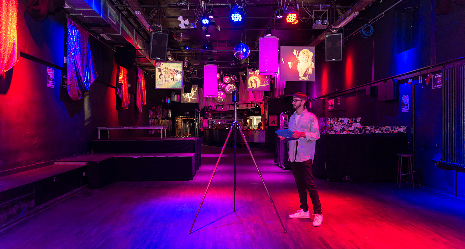 Artist Benjamin Busch scans with the BLK360 at SO36 in Berlin for his art installation Scanning the Horizon 